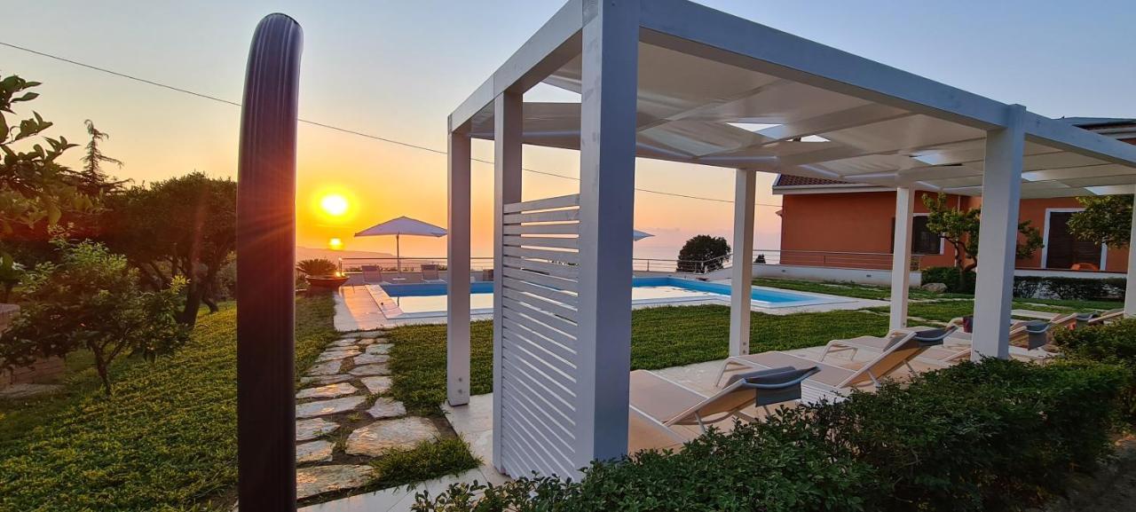 Villa Zufro Vibo Valentia Exteriör bild
