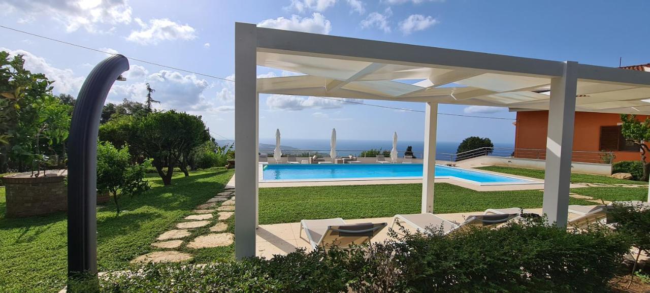 Villa Zufro Vibo Valentia Exteriör bild