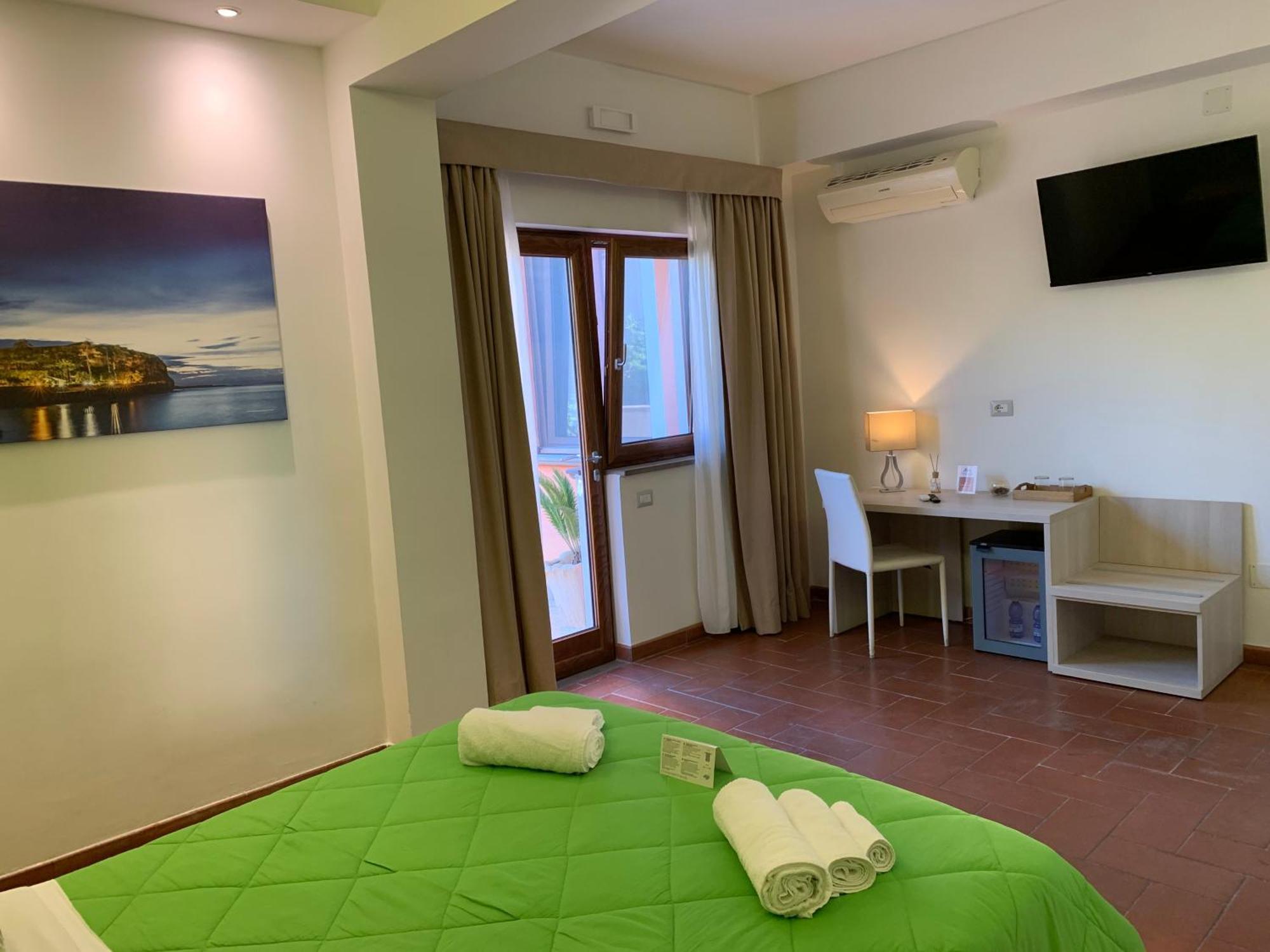 Villa Zufro Vibo Valentia Exteriör bild