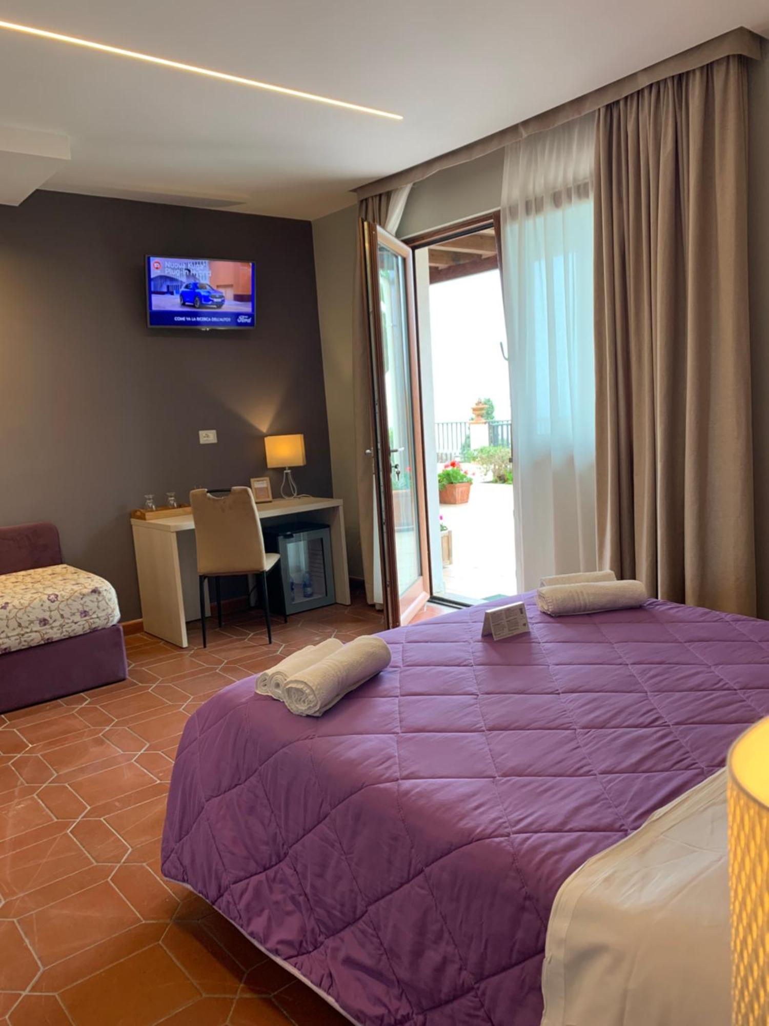 Villa Zufro Vibo Valentia Exteriör bild